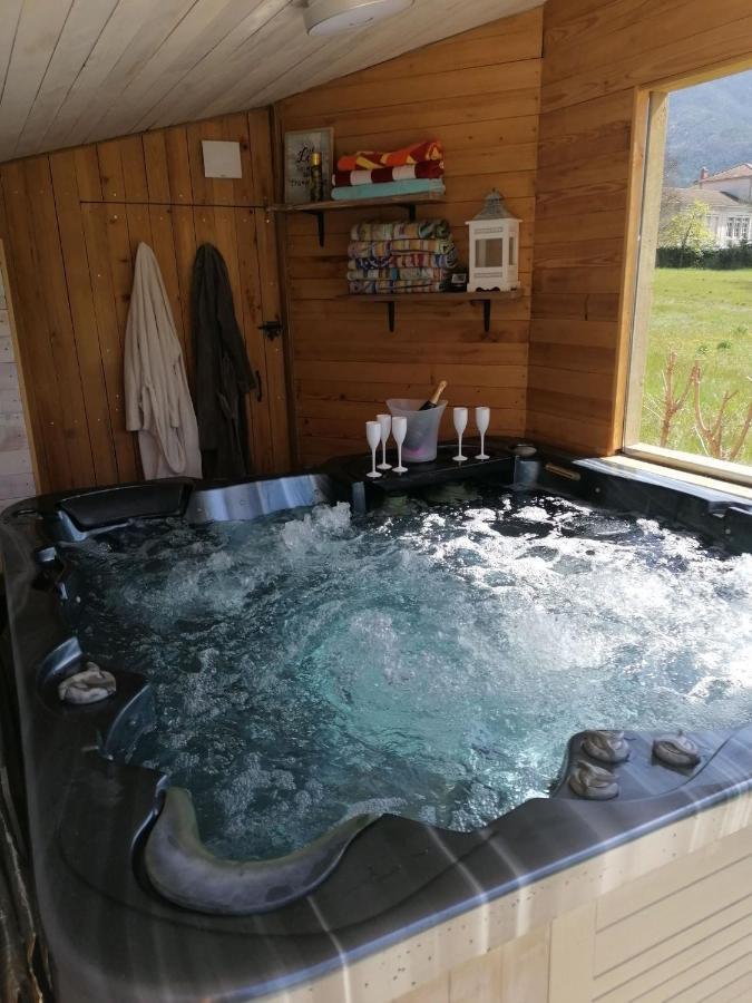 Chambre Avec Jacuzzi Privatif "Le Pecher" Bed & Breakfast Saillans  ภายนอก รูปภาพ